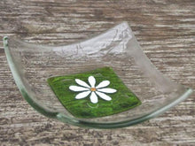 Load image into Gallery viewer, Daisy Ring Dish - Loved By Lotus